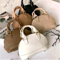 Tas Selempang Wanita
